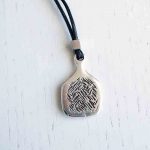 Tennis racket pendant necklace