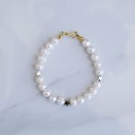 Stars and natural pearls bracelet