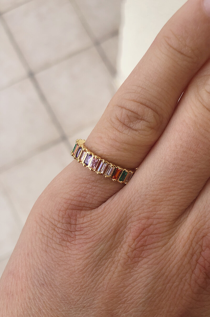 Rainbow color ring