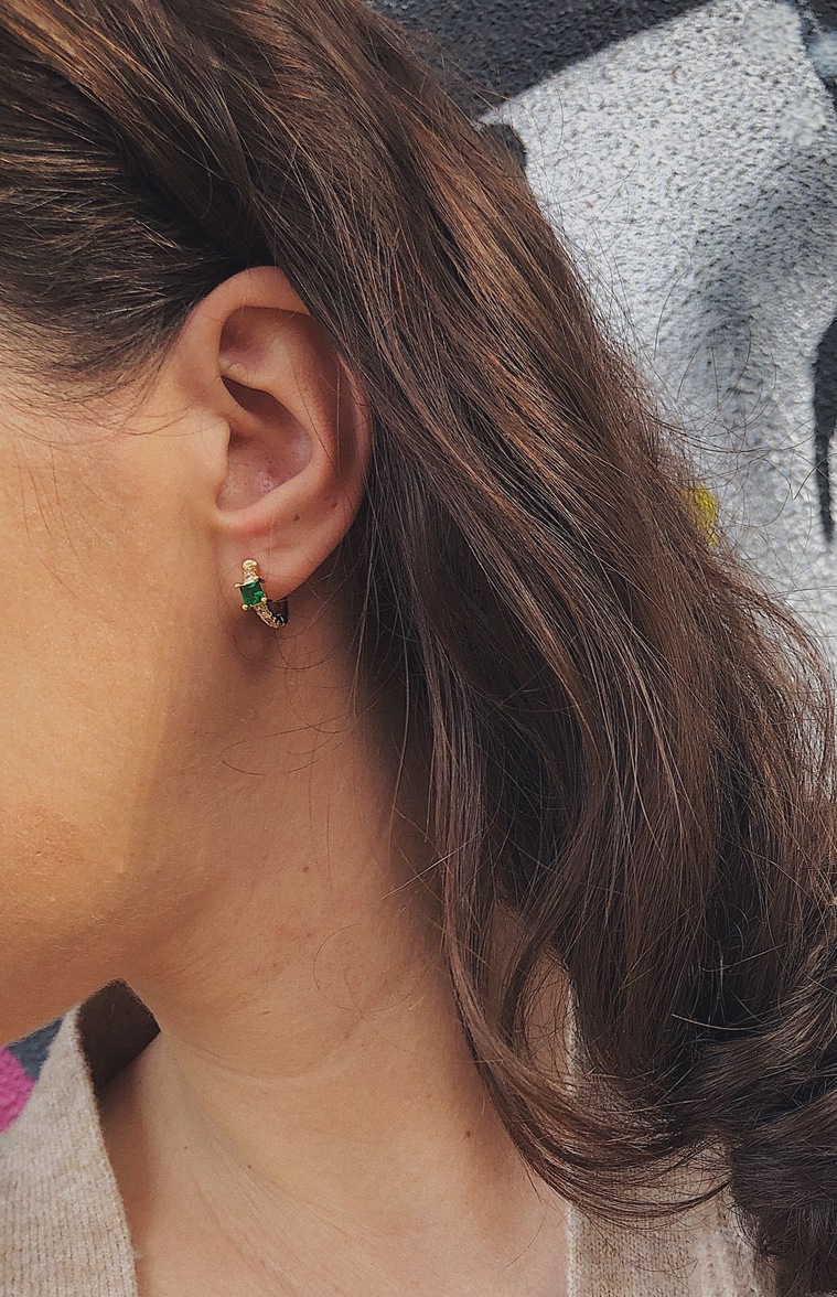 Small hoop earrings with zircon